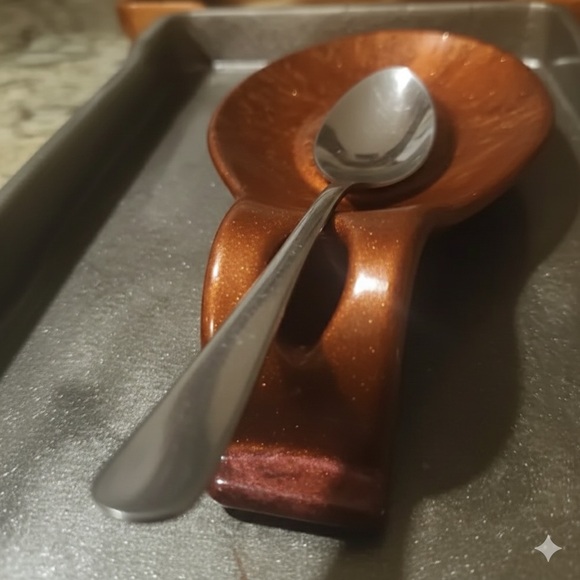 NORE’S NOVELTIES HANDCRAFTED DESIGNS Other - NORE’S NOVELTIES Handcrafted Spoon Rest - Choose a color